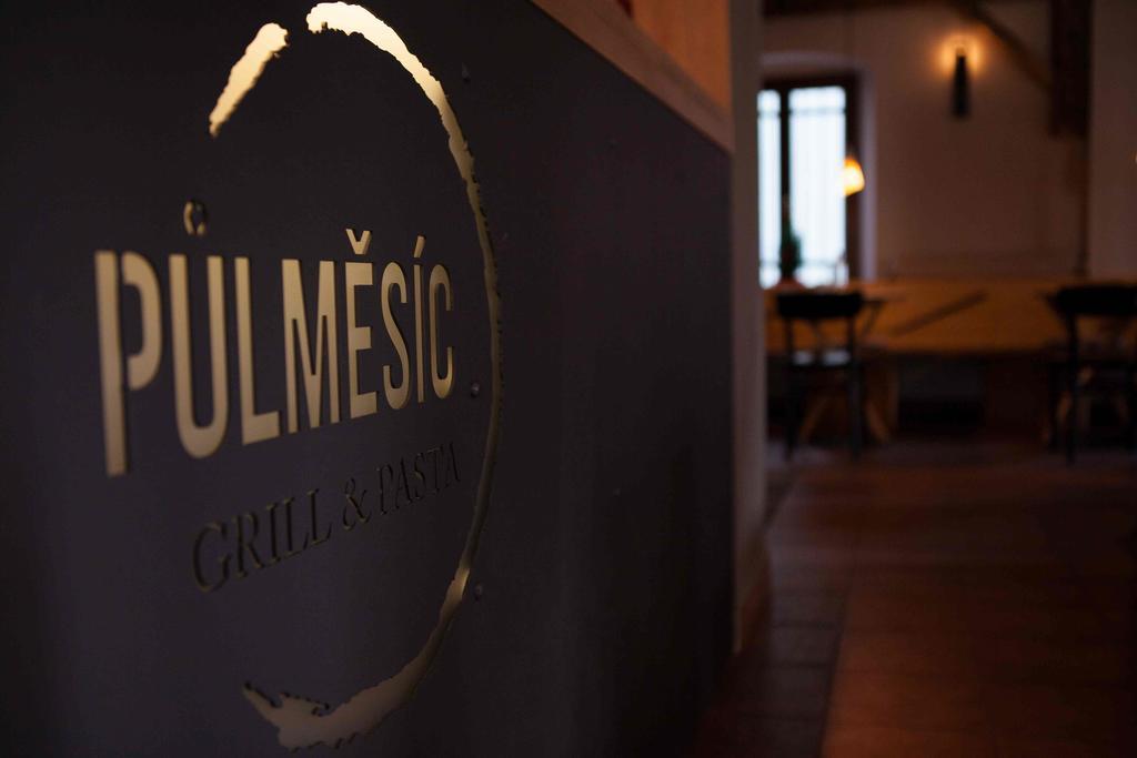 Pension Pulmesic Jablonec nad Nisou Exteriör bild